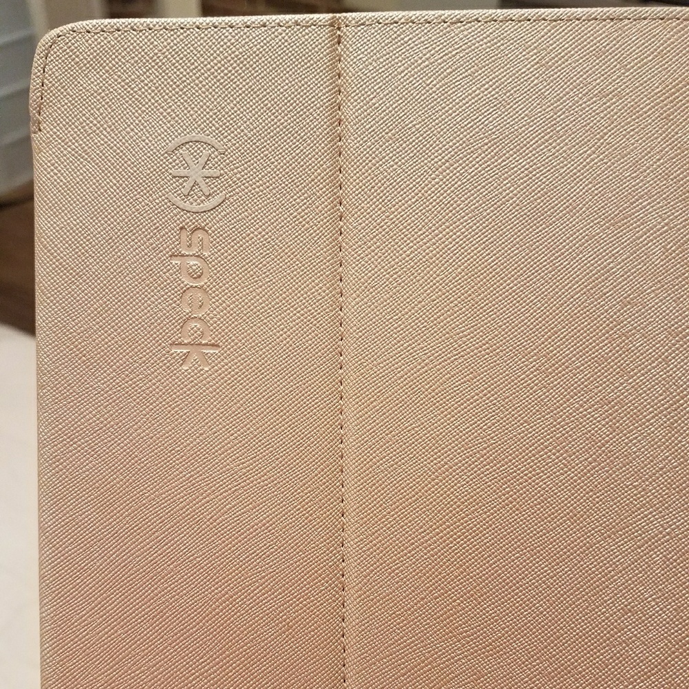 Speck IPad cover